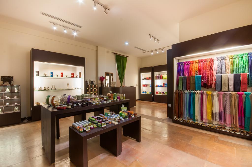 The Privilege Floor By Lotus Blanc Siem Reap Exterior photo